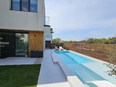 Vila moderna cu piscina, 4 camere, 190 MP,  Corbeanca, Vedere Lac